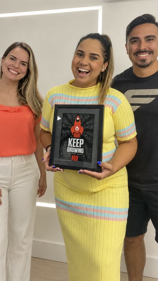 Rafaela Marinho, da Maricota, com o quadro Keep Growing